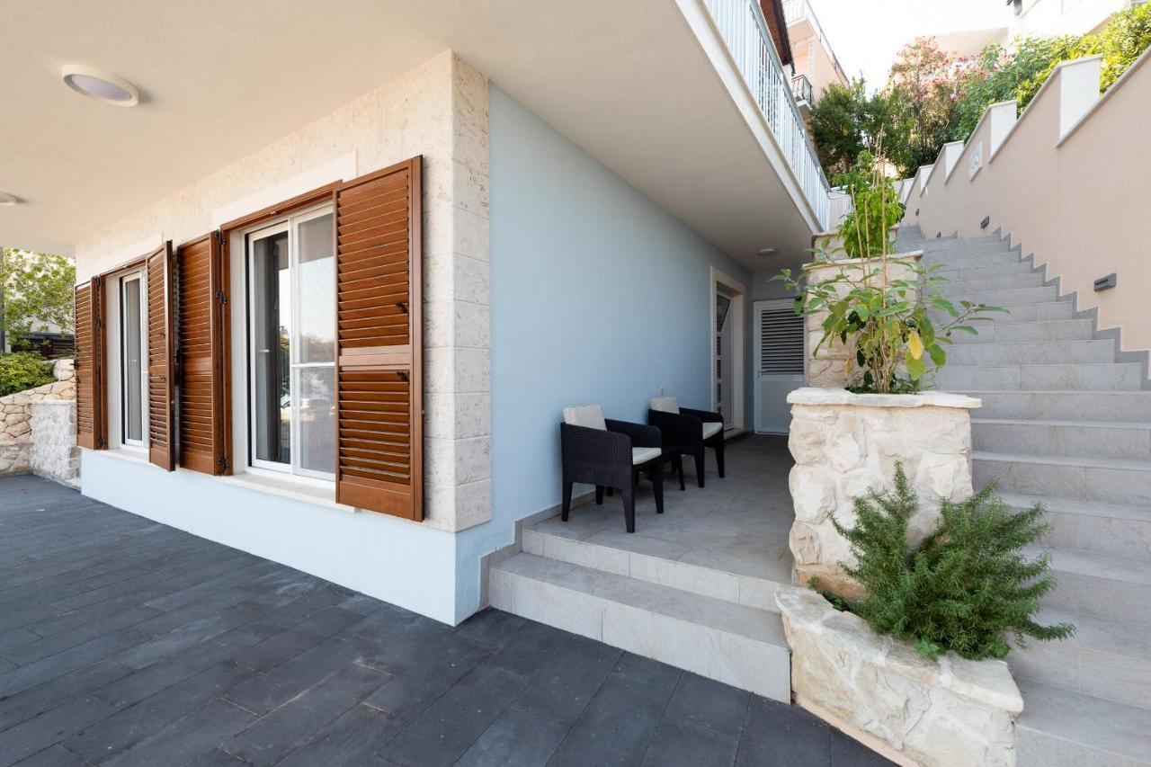 Vila Apartments Marina Blato  Kültér fotó